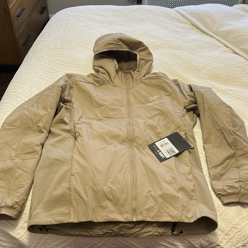 NWT ARCTERYX light down jacket